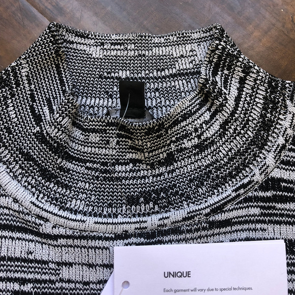 Guess Kaya Space Dye Sleeveless Black Crop Sweater - Picture 3 of 6